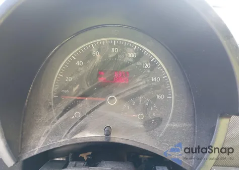 2009 Volkswagen New Beetle 2.5L z USA, uszkodzony, nr VIN 3VWRF31YX9M408735